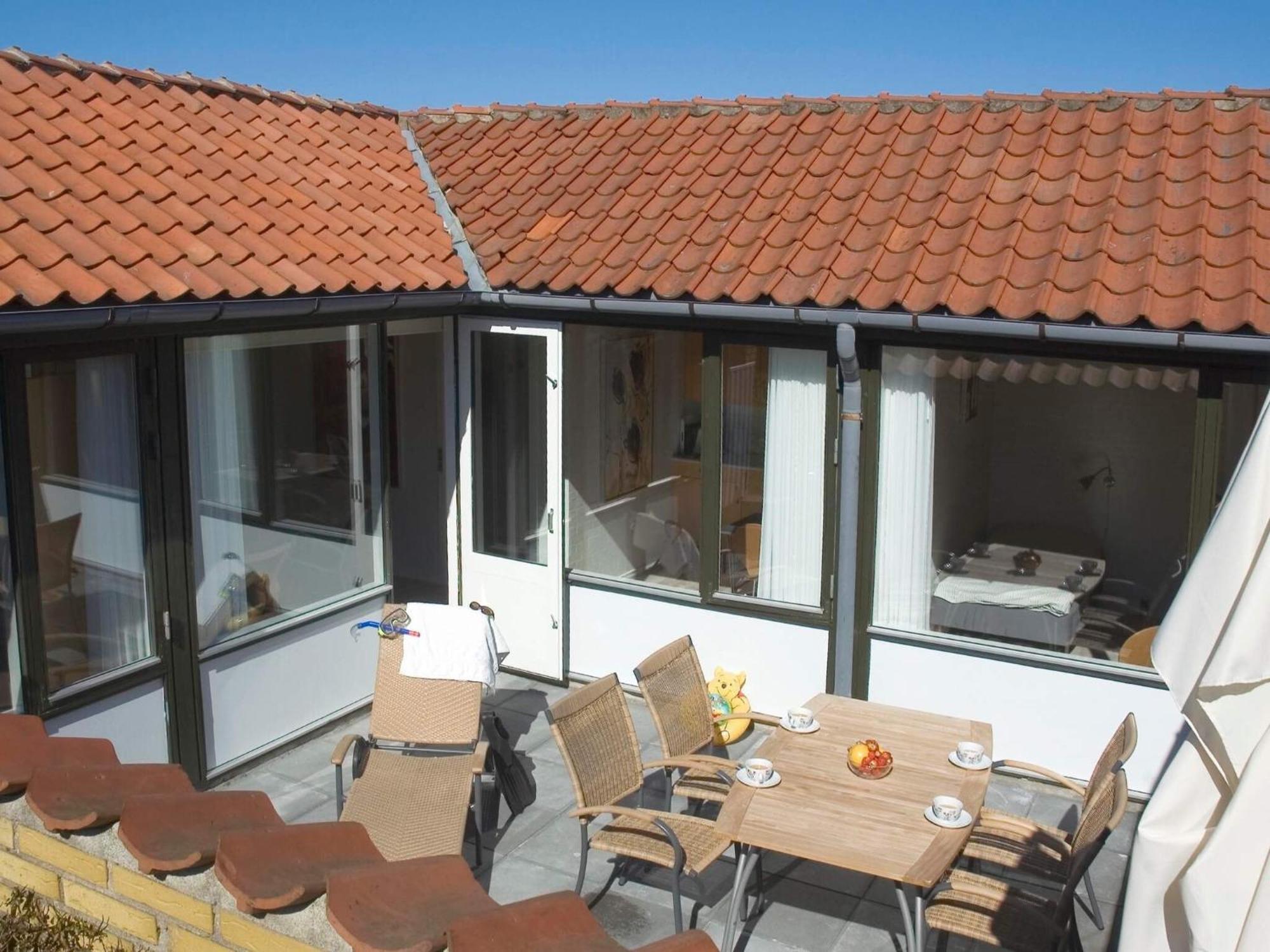 6 Person Holiday Home In Allinge Extérieur photo